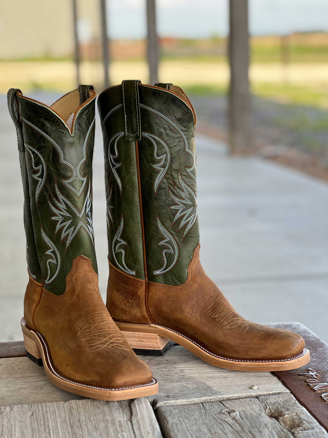 Olathe Boot Co. | Natural Brahma Bison/Jade Navajo Boot