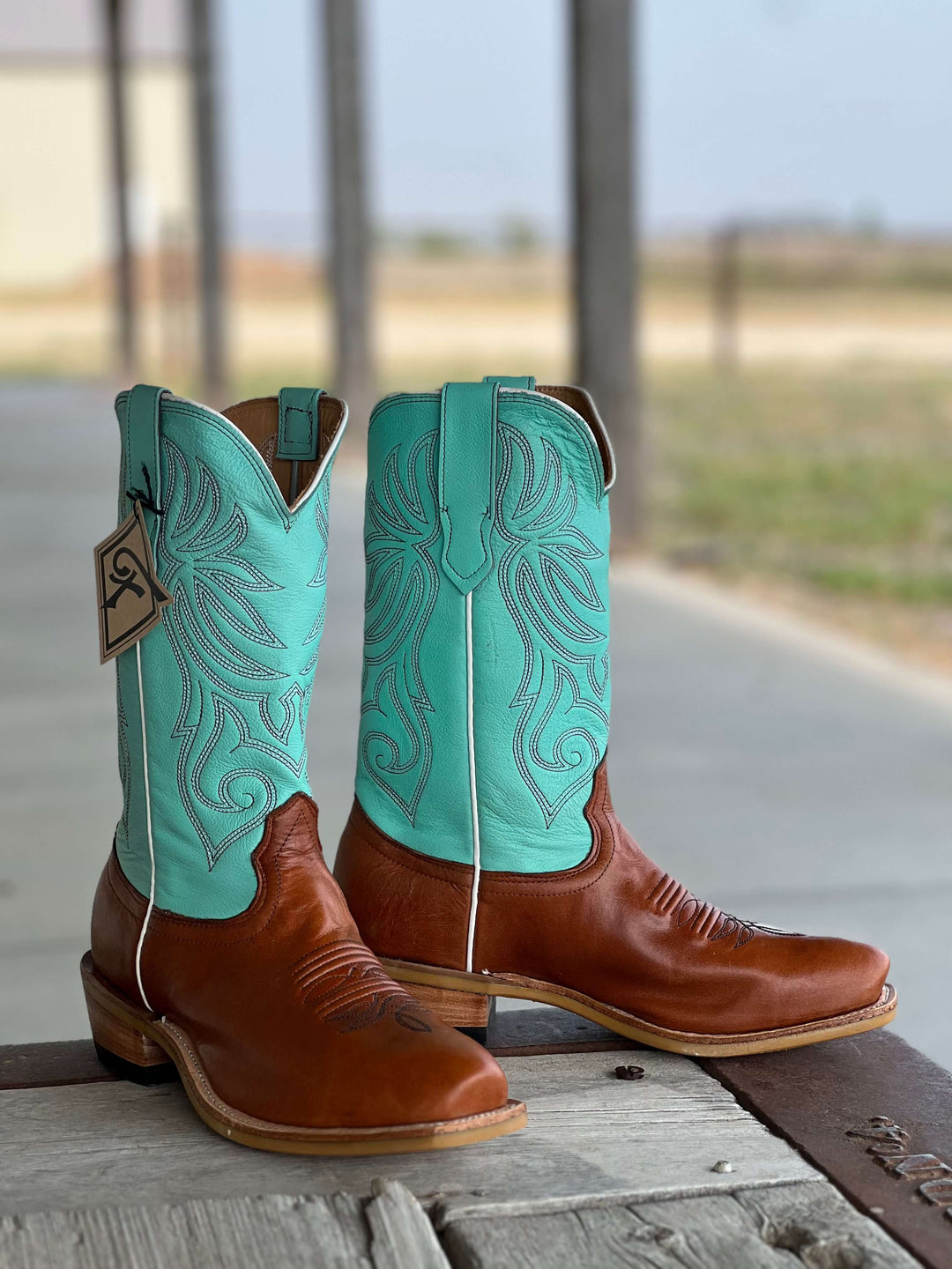 Fenoglio Boot Co. | Cognac Oiled Pull Up Boot