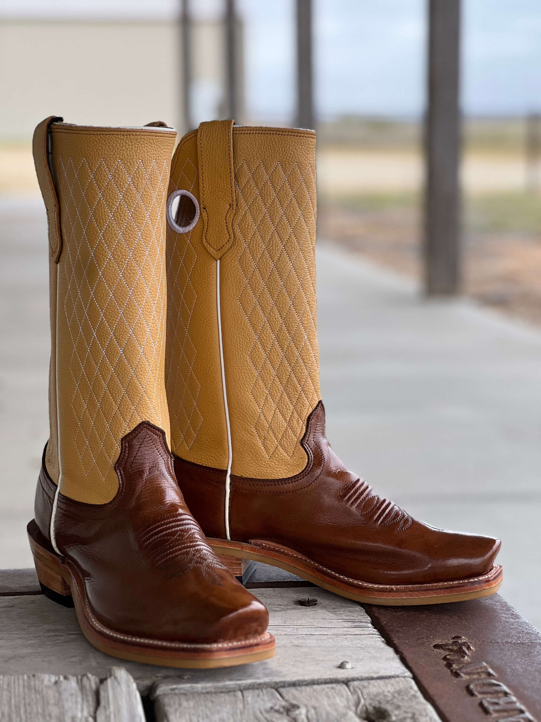 Fenoglio Boot Co. | Tan Ranch Hand Boot