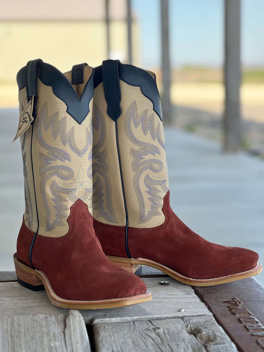 Fenoglio Boot Co. | Chili Boar Boot