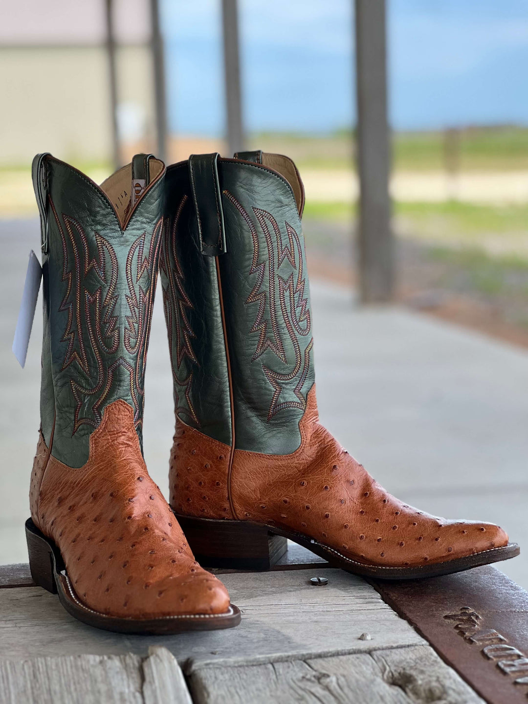 Olathe Boot Co. | Brandy Mad Dog Full Quill Ostrich Boot