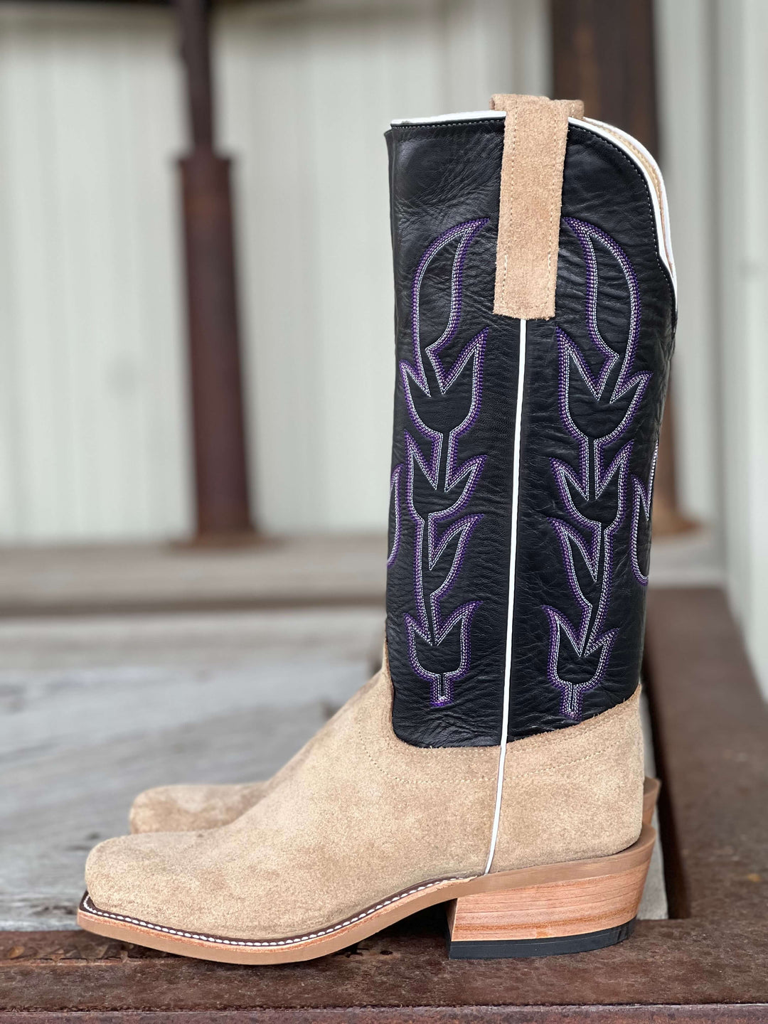 Olathe Boot Co.  | Teak Crazyhorse Roughout/Black Glove Boot Side View
