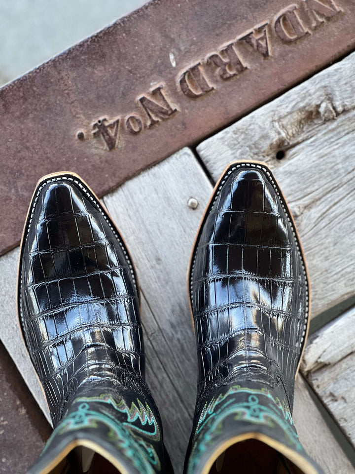 Fenoglio Boot Co. | Black Nile Boot | Toe View