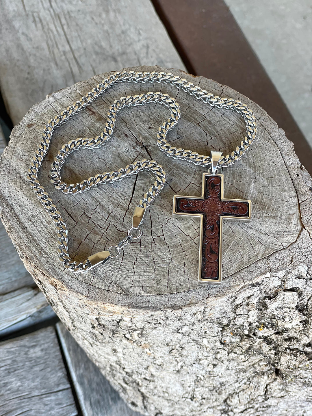 MF Twister LeatherCross Necklace Nickle