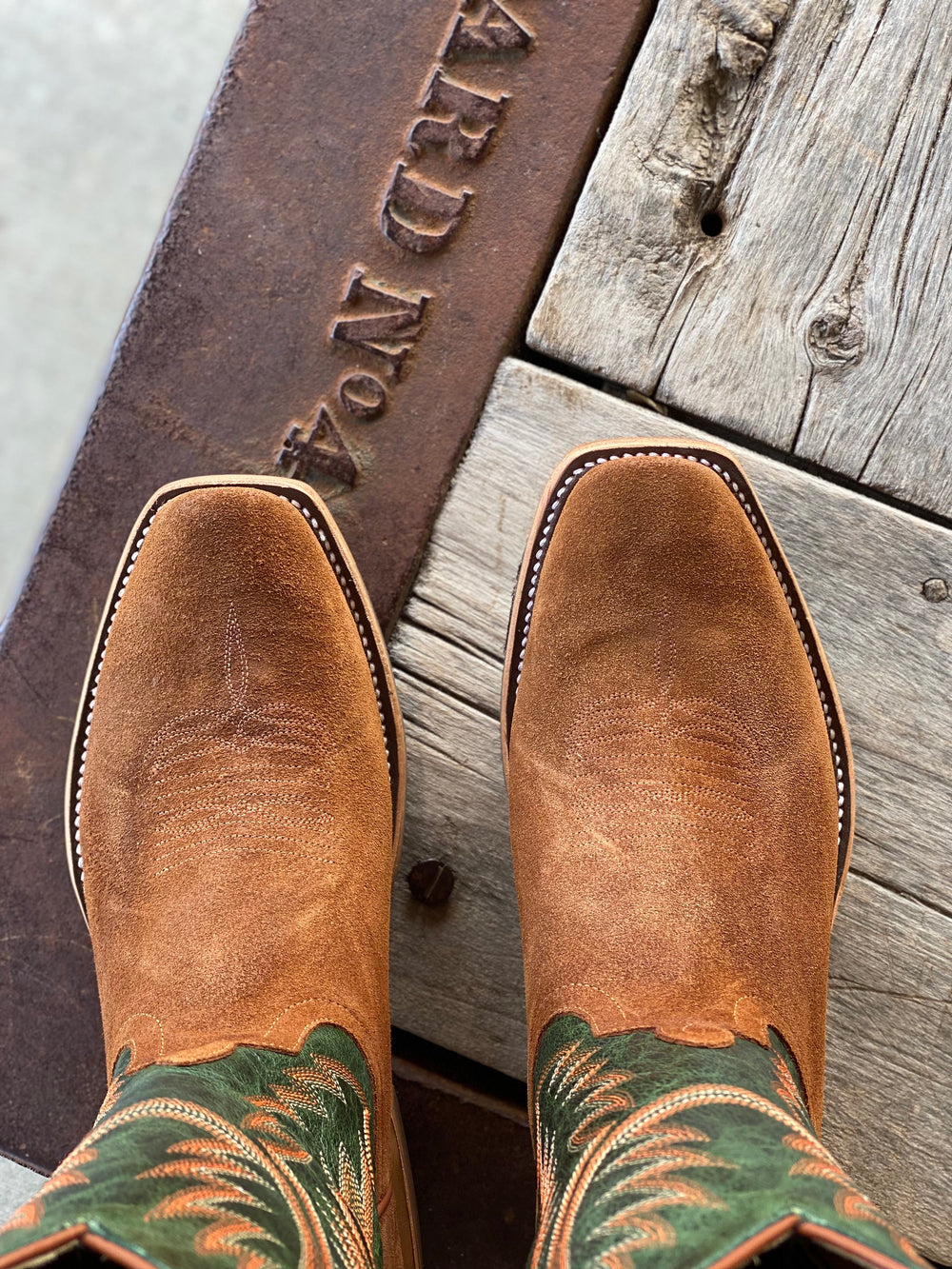 Horse Power Top Hand  | Camel Suede Boot | Toe View
