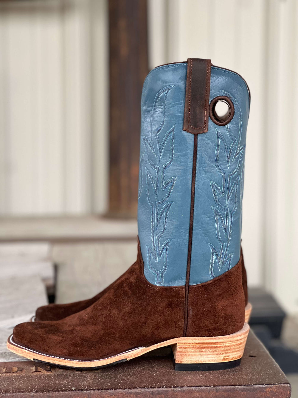 Side View Olathe Boot Co. | Raiz Waxy Kudu KS Toe Boot