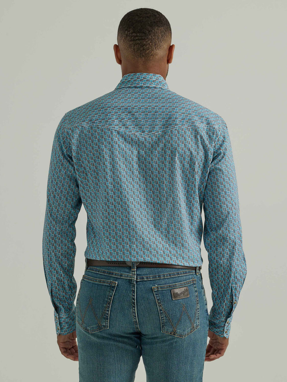 back view Wrangler | 20X Advanced Comfort Blue Print LS Shirt