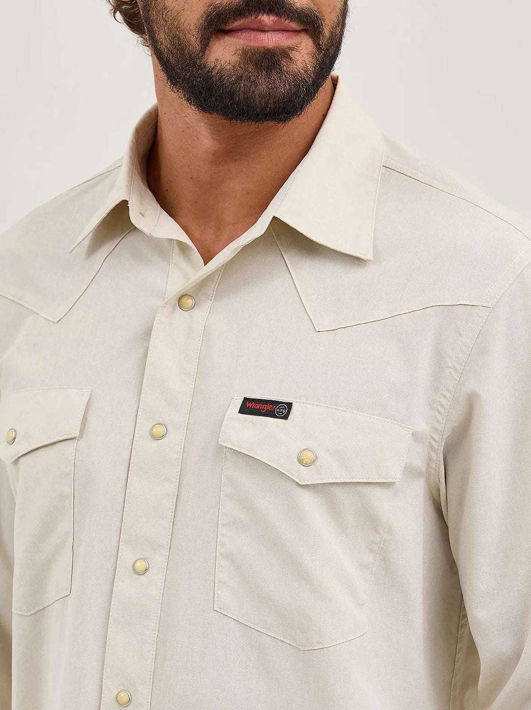 Wrangler | Western Utility LS Beige Snap Shirt Close Up View