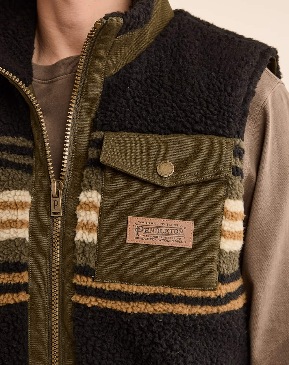 Pendleton | Ridgeline Berber Fleece Olive Vest | Pocket view