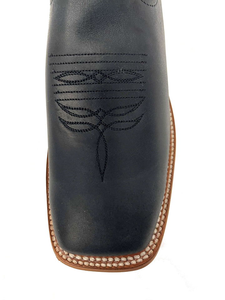 Macie Bean Top Hand |  Black Magic Ladies Boot Toe View