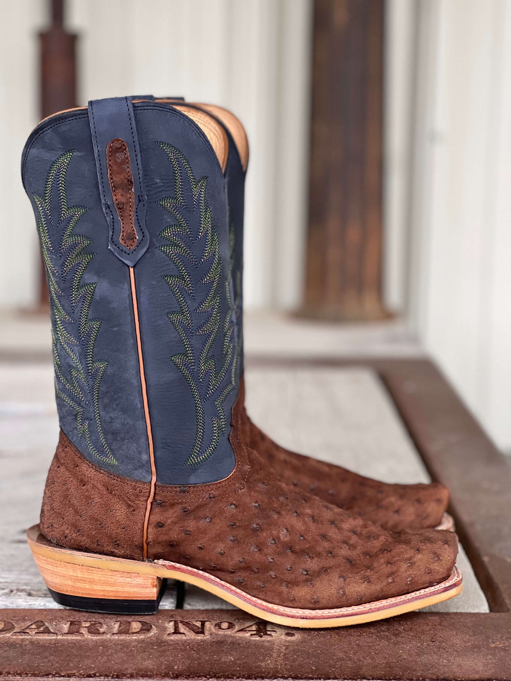 Side View Fenoglio Boot Co. | Cigar Wildwest Full Quill Ostrich Boot