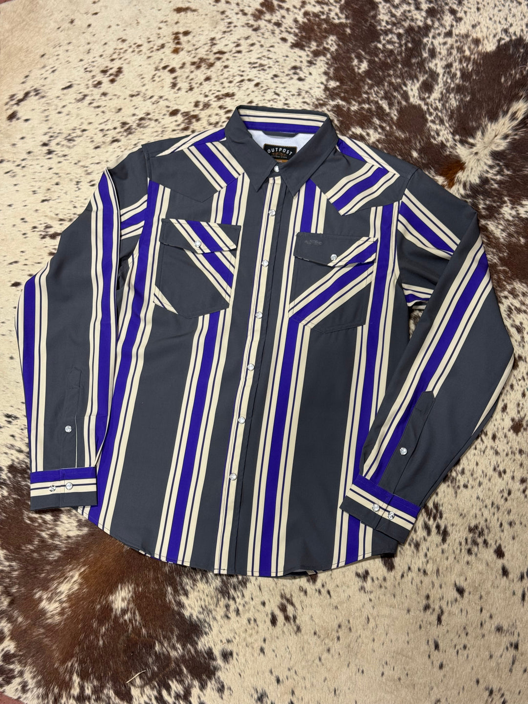 Outpost Performance Purple Vintage Pearl Snap LS Shirt