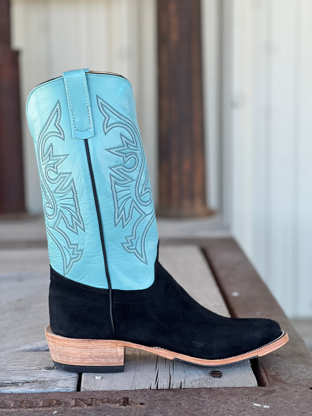 Olathe Boot Co. | Black Wyoming J Toe Boot | Side View