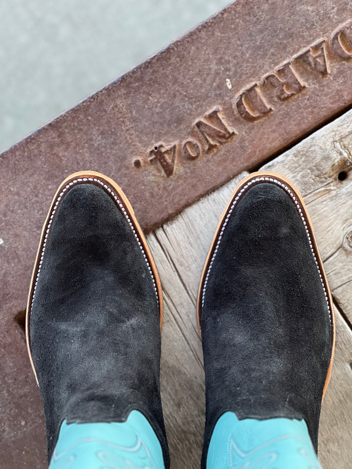 Olathe Boot Co. | Black Wyoming J Toe Boot | Toe View