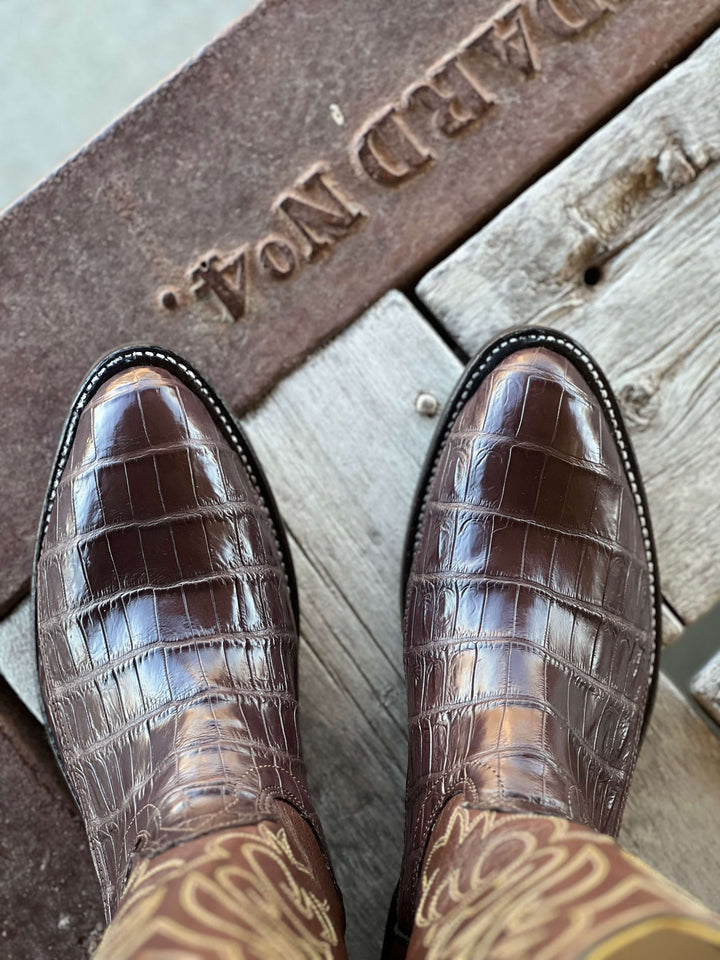 Fenoglio Boot Co. | Chocolate Nile Boot Toe View