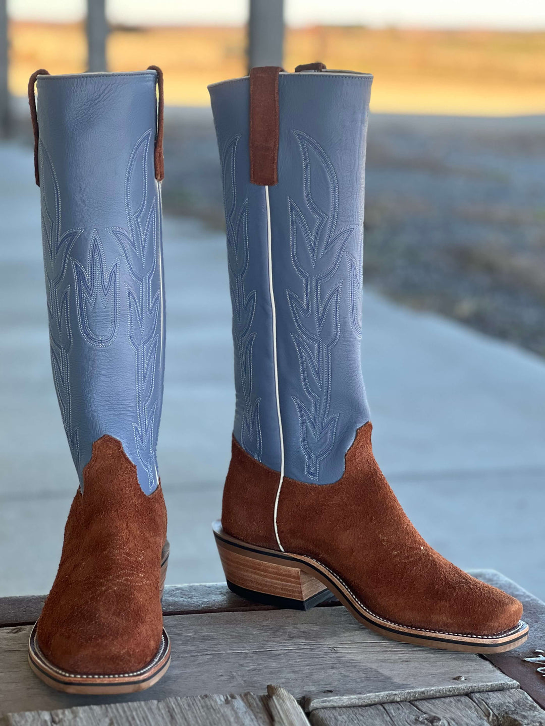 Olathe Boot Co. | Brown Mule Roughout O Toe Boot