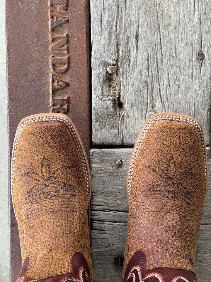 HYER Boot Co. | Burdett Tan Wilboar Boot | Toe View