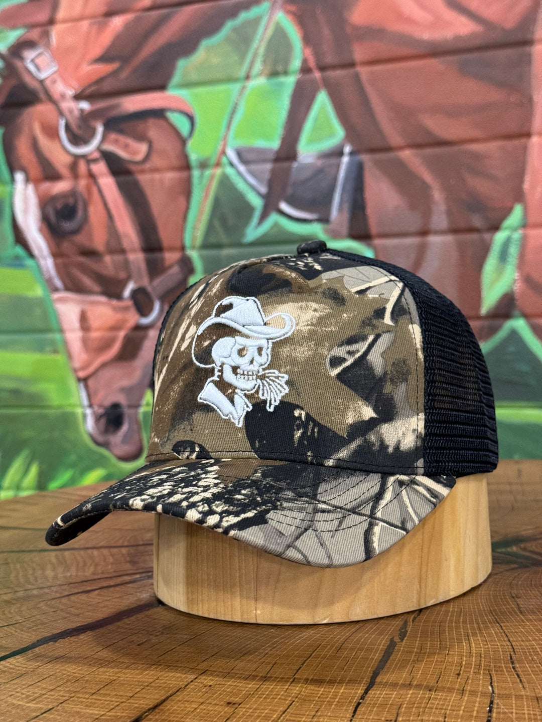 Broken-Bow | The Retro-Camo Trucker Cap