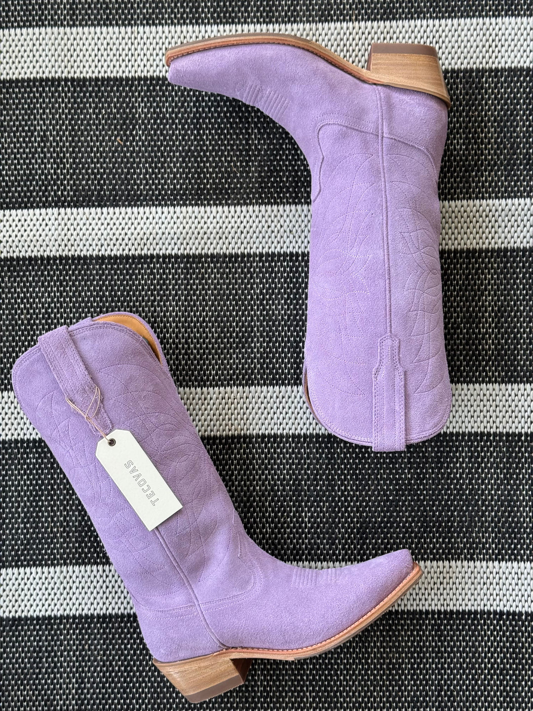 Tecovas | The Annie Boot Lavender Suede