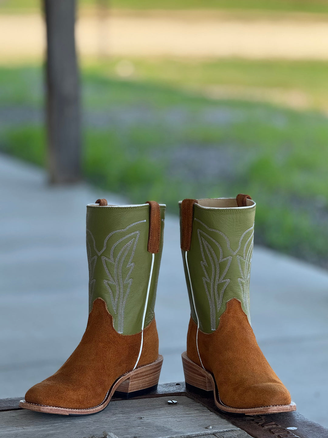 Olathe Boot Co. | Brackish Waxout Yak 10" Boot