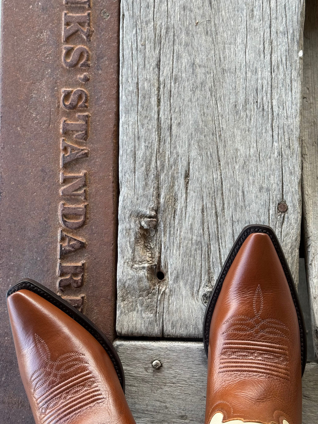 HYER Boot Co. | Hope Tan Ranch Boot | Tow View