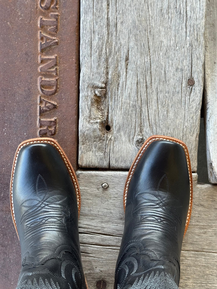 HYER Boot Co. | Leawood Black Top-Shelf Cowhide Boot | Toe View