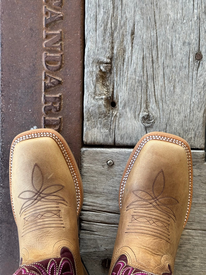 HYER Boot Co. | Topeka Calico Tan Boot | Toe View