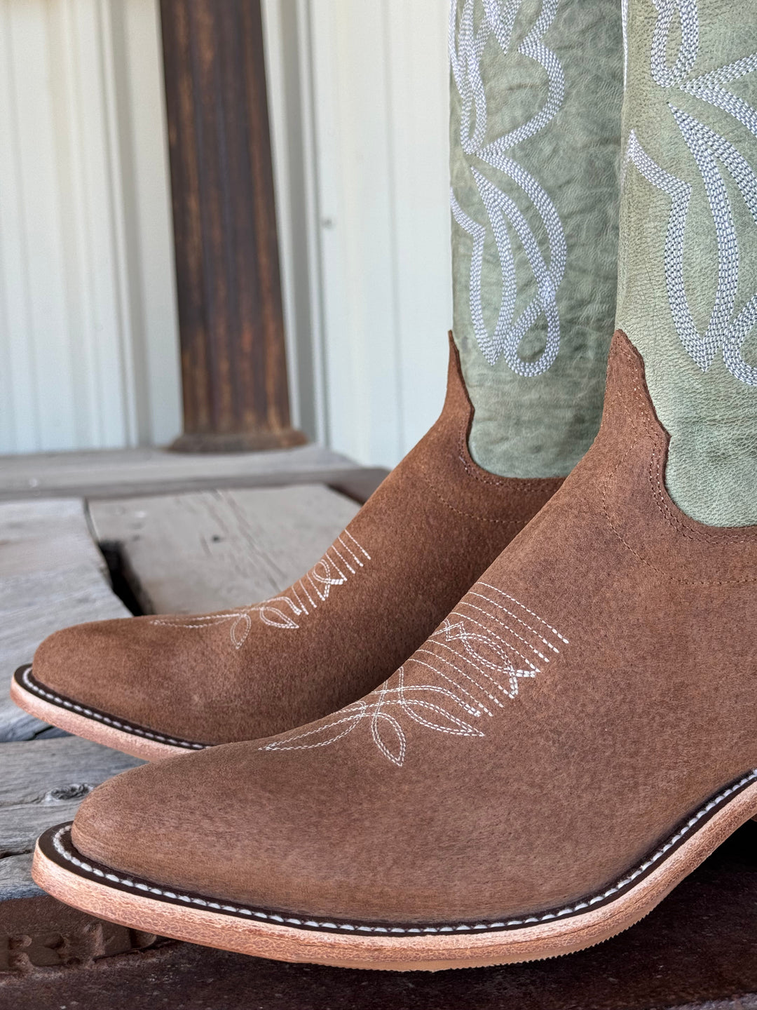 Olathe Boot Co. | Dune Roughout J Toe Boot | Toe