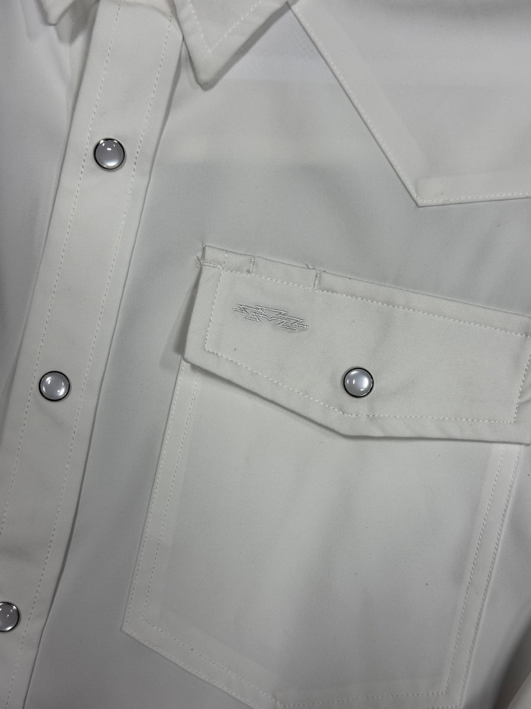 Outpost Performance White Pearl Snap LS Shirt | Logo