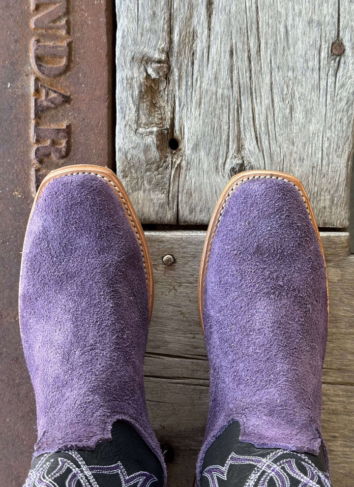 Fenoglio Boot Co. | Grape Roughout Boot | Toe View