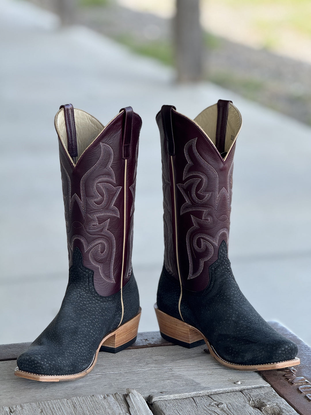 Horse Power Top Hand  | Grey Carpincho Boot