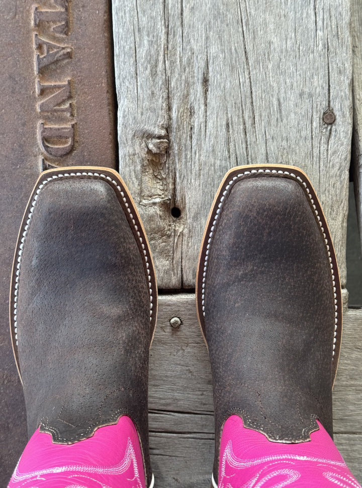 Olathe Boot Co. | Chocolate Boar Boot | Toe View