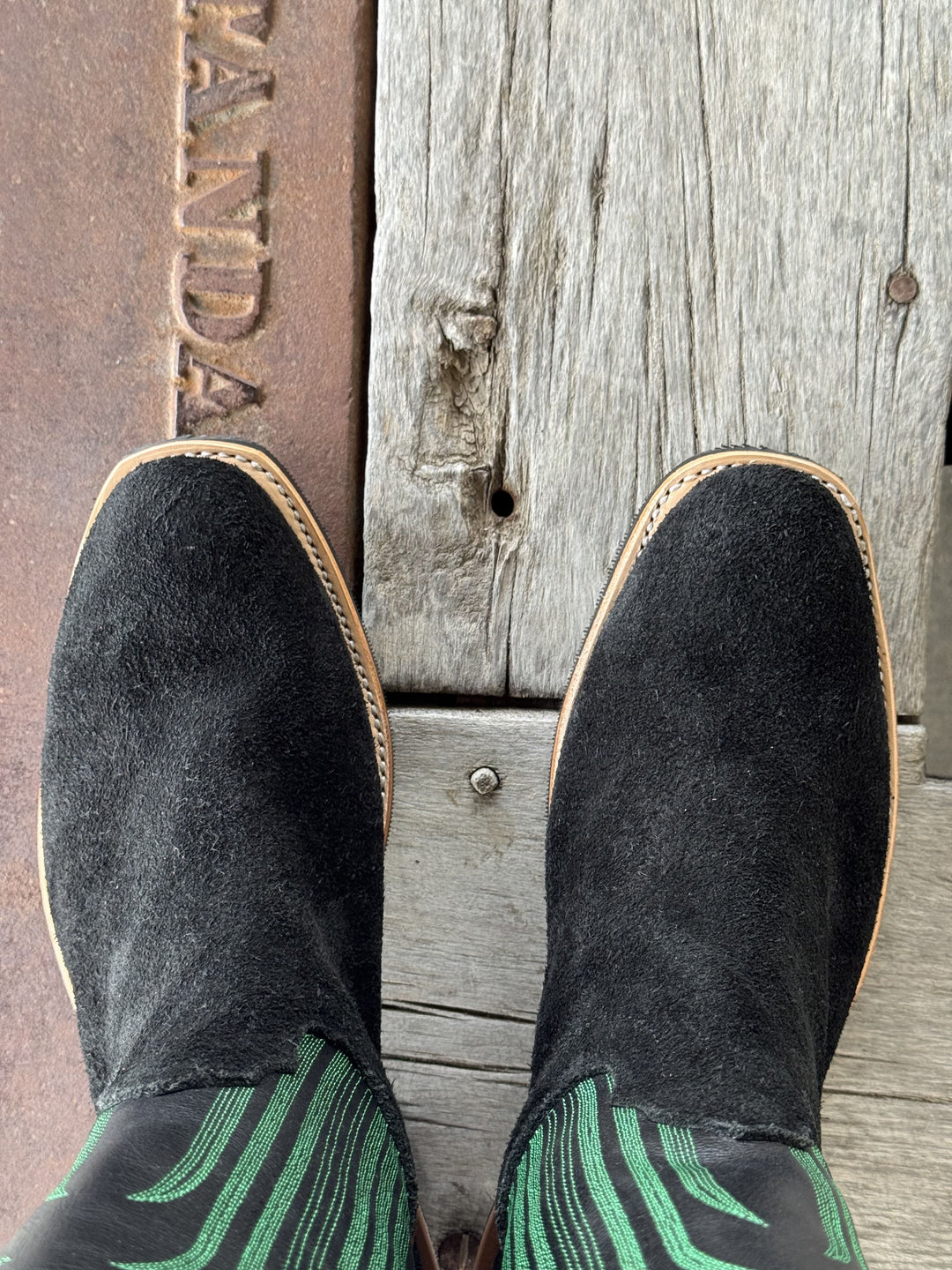 Fenoglio Boot Co. | Black Twisted Shoulder R/O Tall Top Boot | Toe View