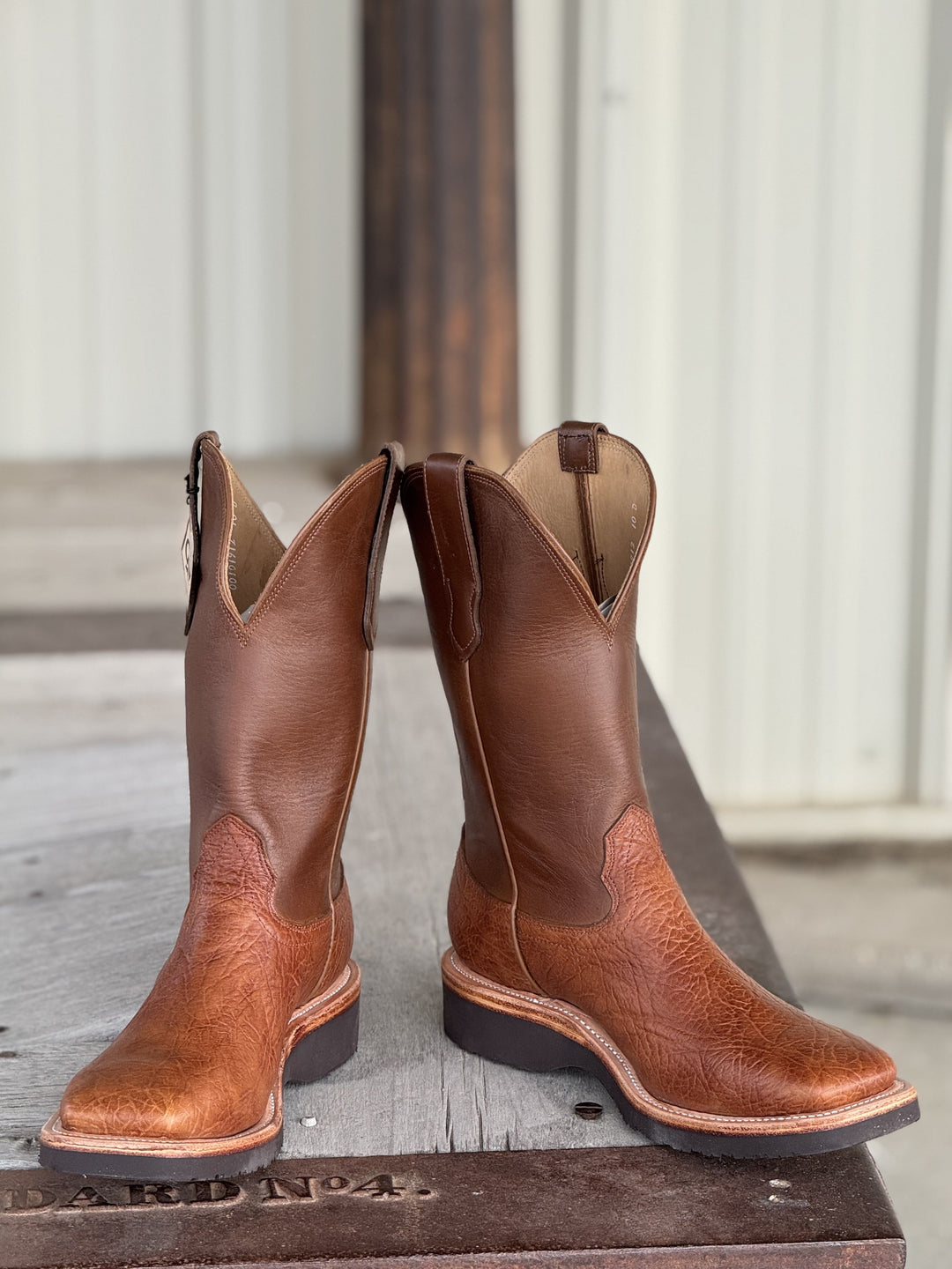 Fenoglio Boot Co. | Habanna Square Toe Taurus Shoulder Boot