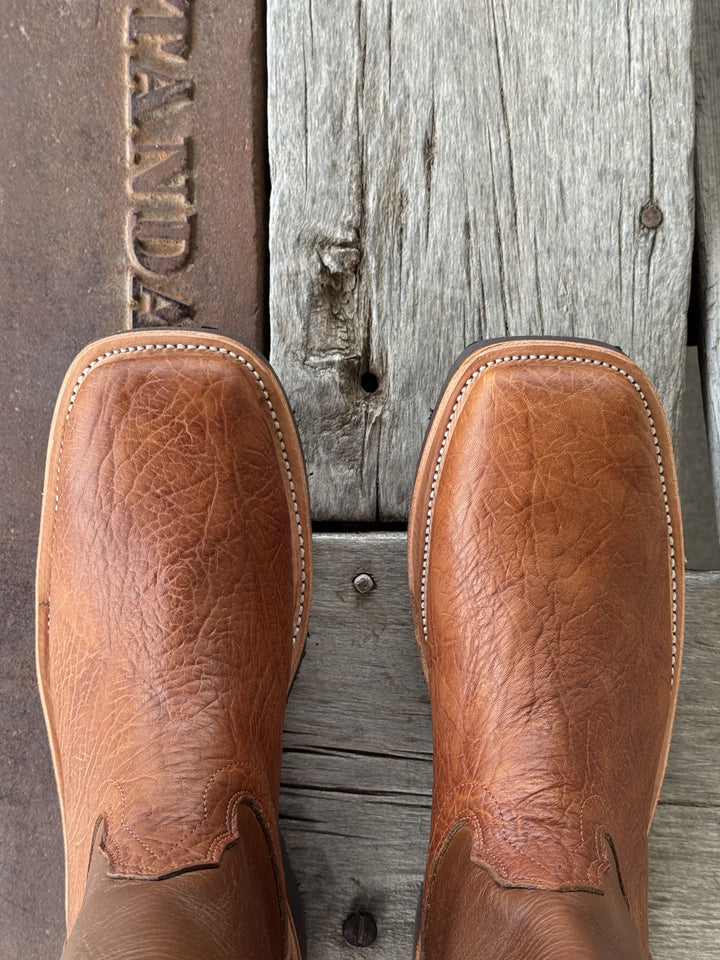 Fenoglio Boot Co. | Habanna Square Toe Taurus Shoulder Boot | Toe View