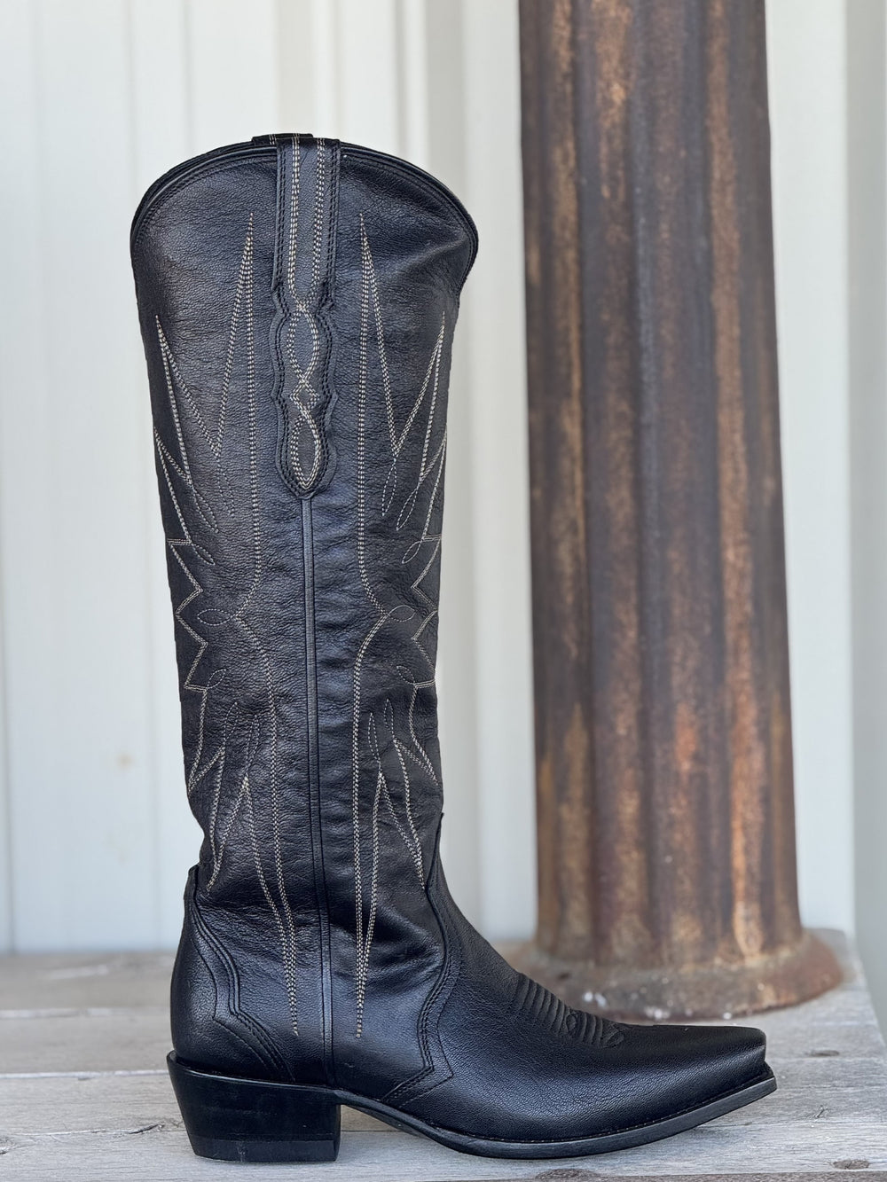 Tecovas | The Loretta Boot Midnight | Side View