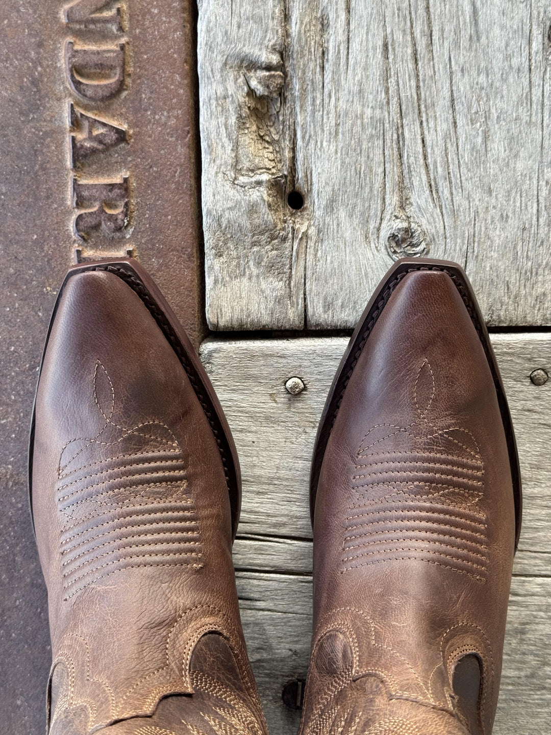 Tecovas | The Annie Boot Cafe | Toe View