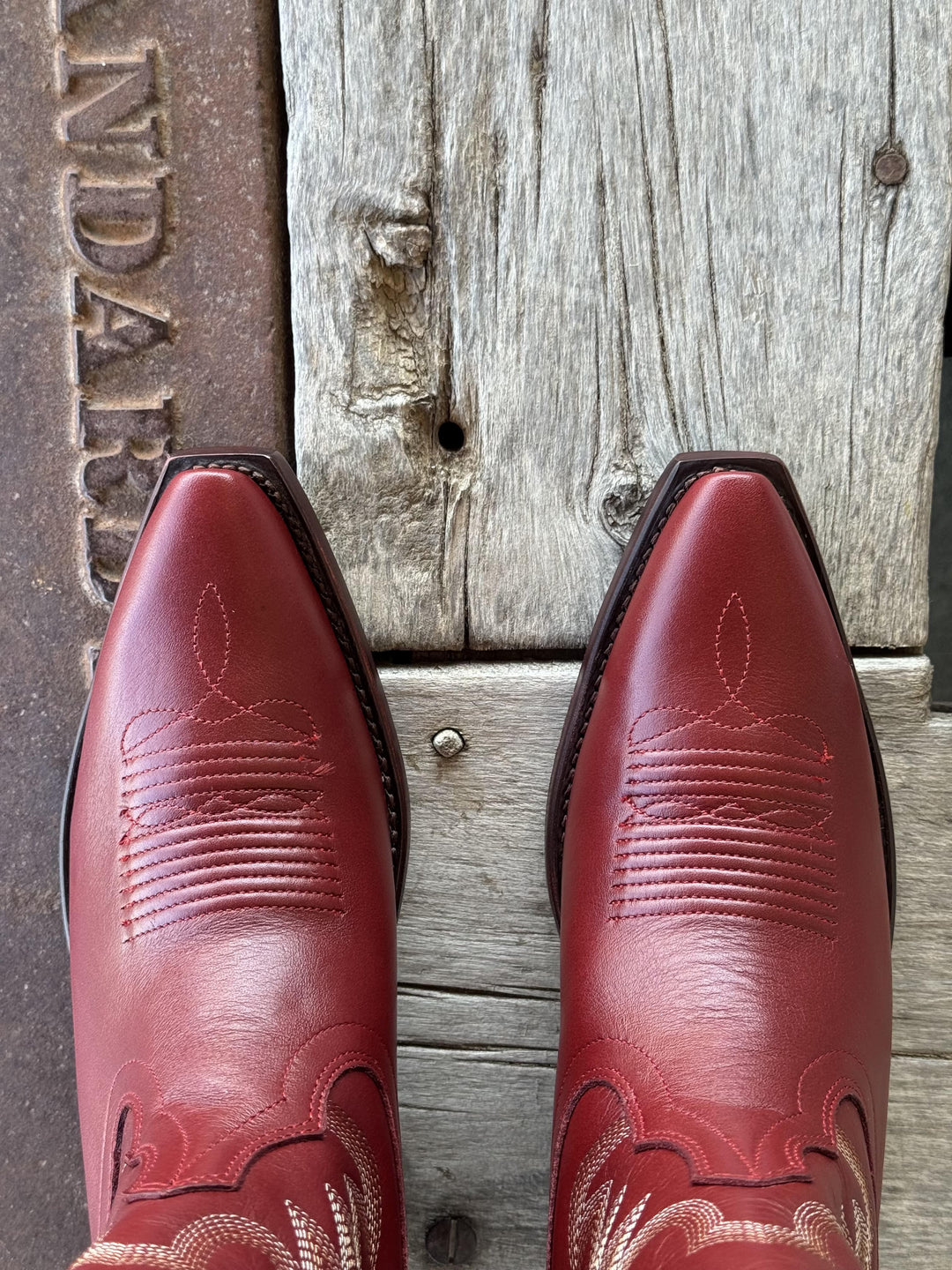 Tecovas | The Annie Boot Scarlet | Toe View