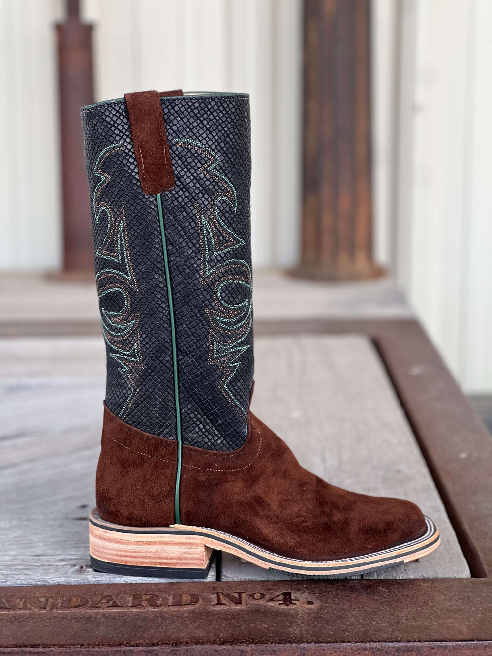 Olathe Boot Co. | Raiz Waxy Kudu Stovepipe Boot | Side View