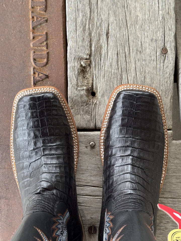 HYER Boot Co. | Russell Black Caiman Belly Boot | Toe View