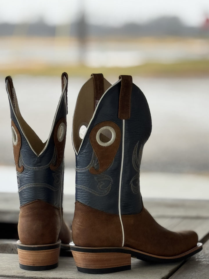 Olathe Boot Co. | Natural Brahma Bison O Toe Boot | Back View