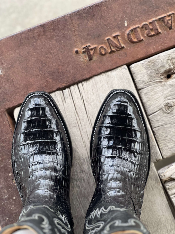 Fenoglio Boot Co. | Black Caiman Boot | Toe View