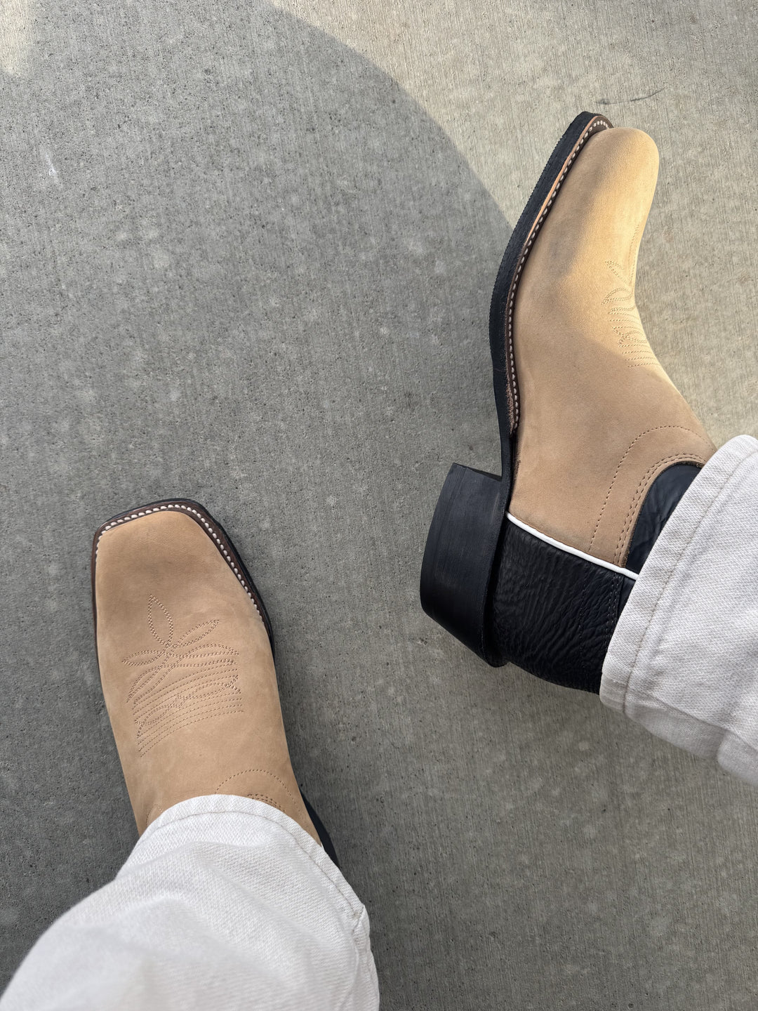 Olathe Boot Co. | Teak Crazyhorse/Black Glove Boot