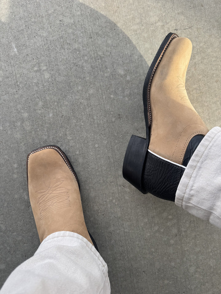 Olathe Boot Co. | Teak Crazyhorse/Black Glove Boot