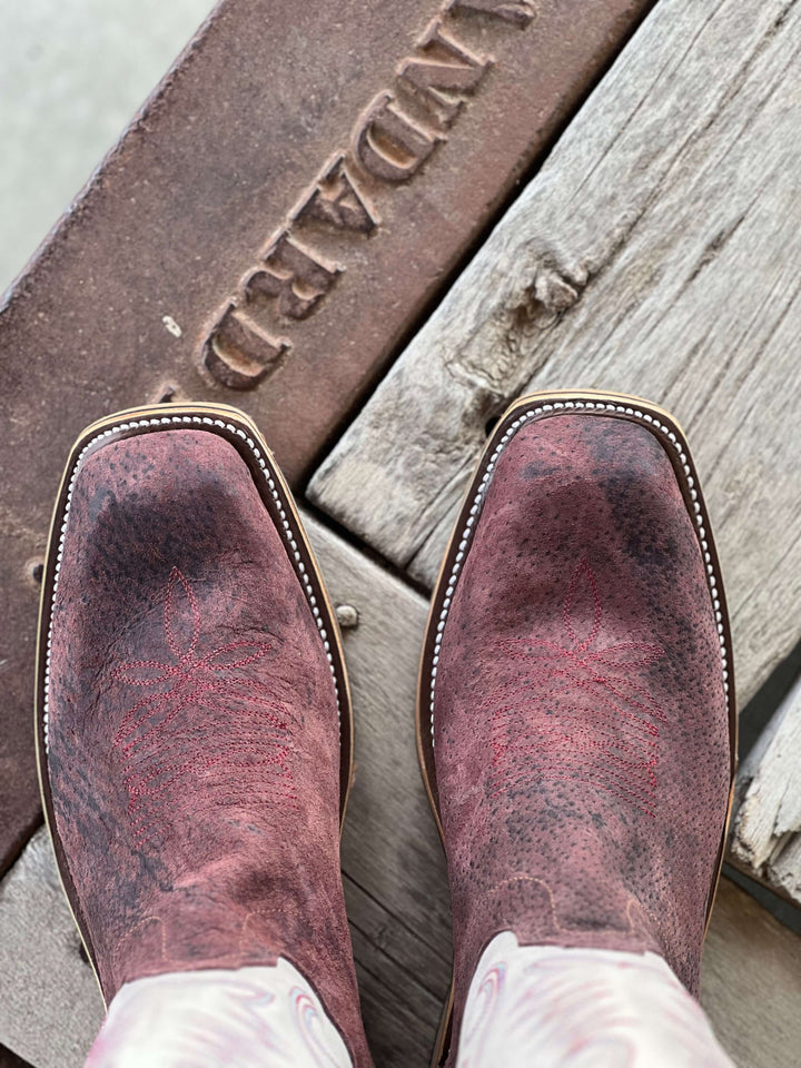 Olathe Boot Co. | Burgundy Boar Boot | Toe View