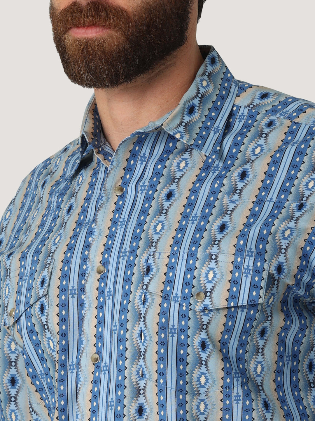 pocket and pattern detail Wrangler | Checotah® Blue Western Shirt