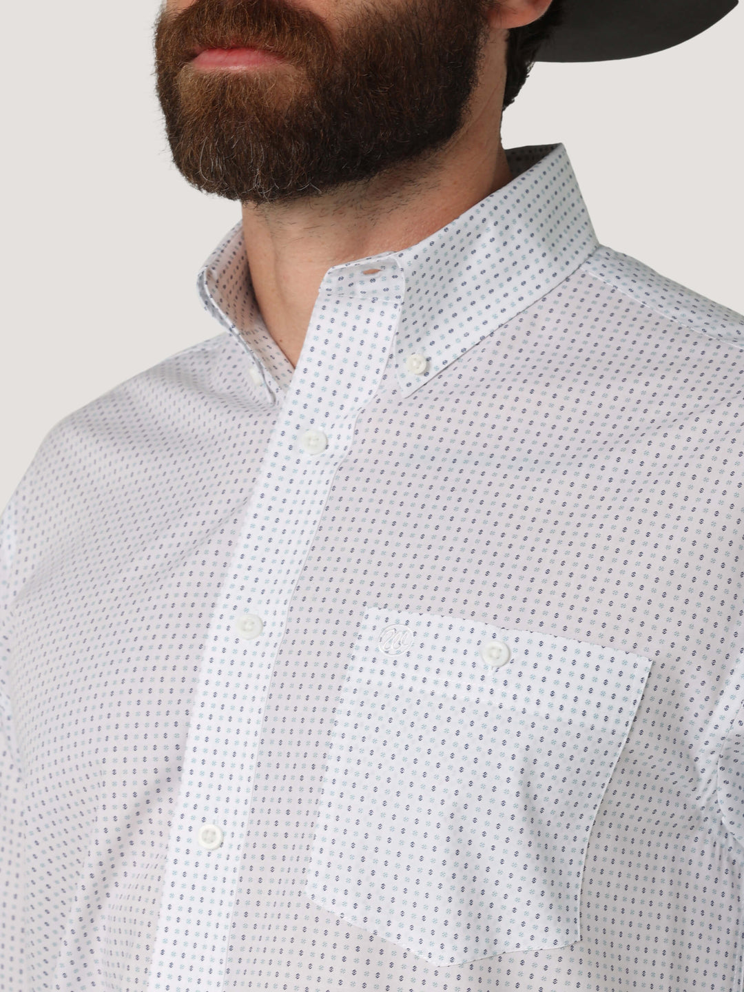 detail Wrangler | Classic White Print LS Shirt