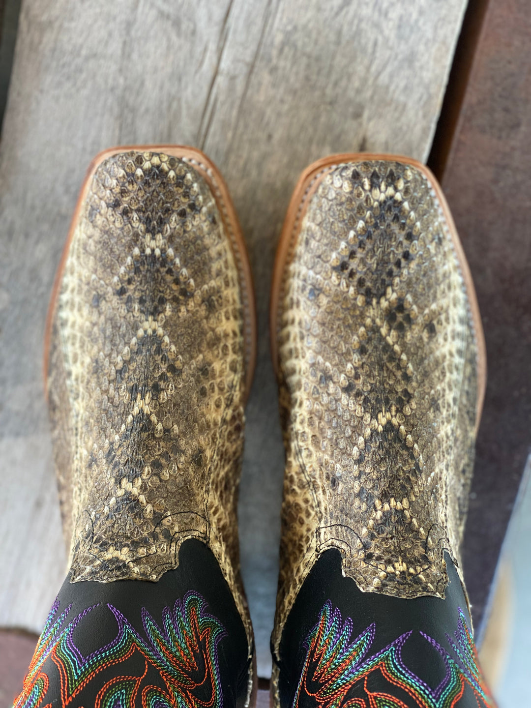 Square toe rattlesnake cowboy boots hotsell