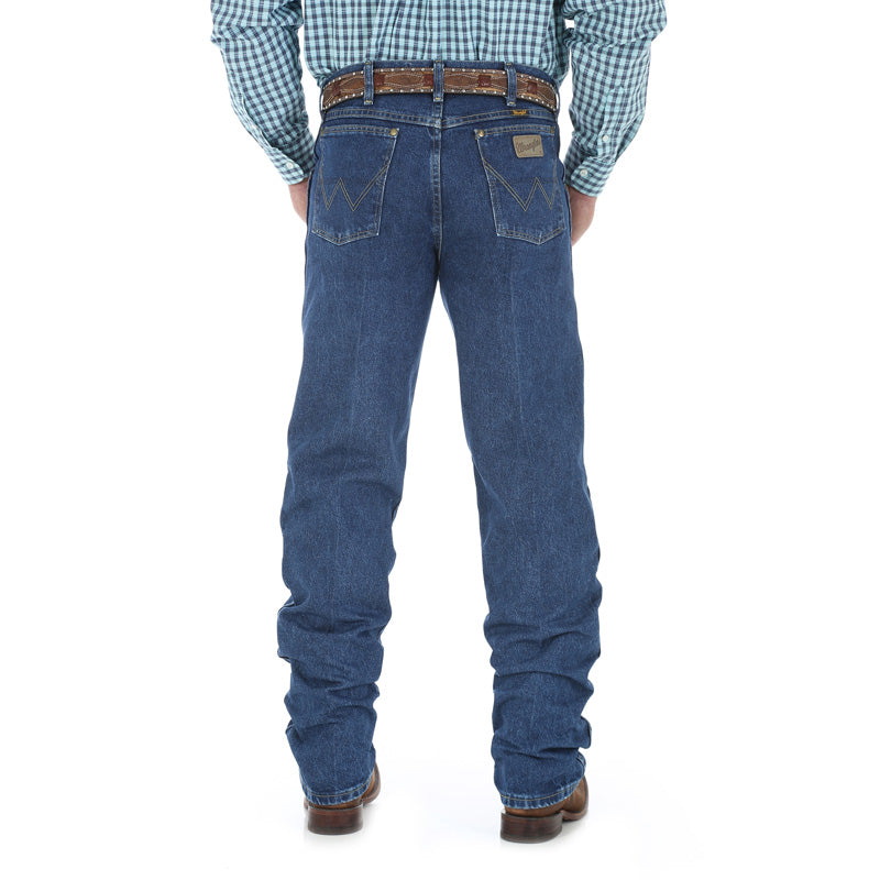 Rear View Wrangler | George Strait Cowboy Cut® Relaxed