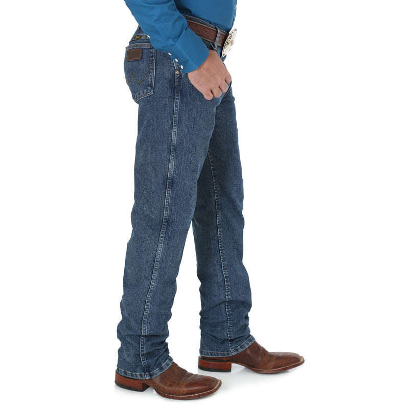 Side view Wrangler | Premium Performance Advanced Comfort Cowboy Cut® Jean